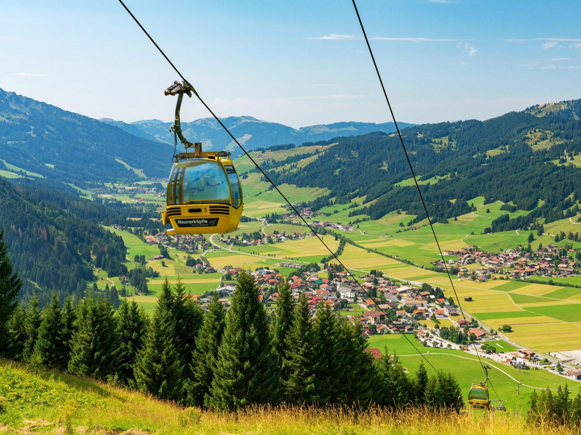 Allgaeu Luxury Bergloewe Mit Sauna *